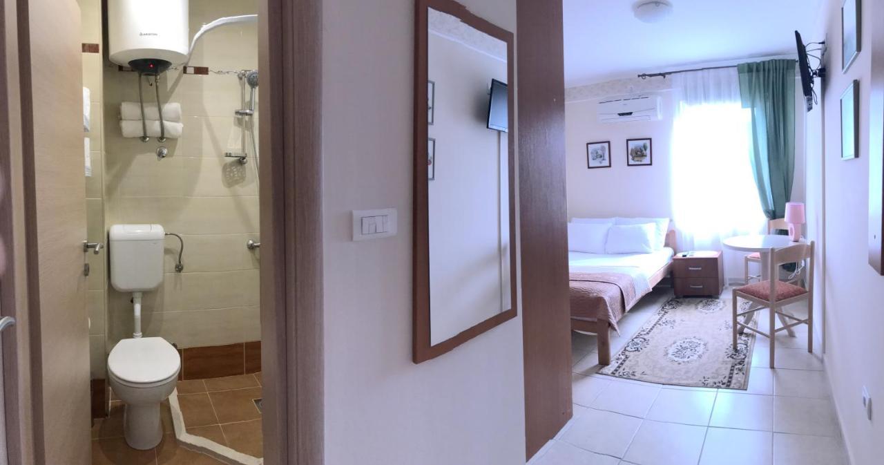 Villa Alla Bed And Breakfast Herceg Novi Exteriér fotografie