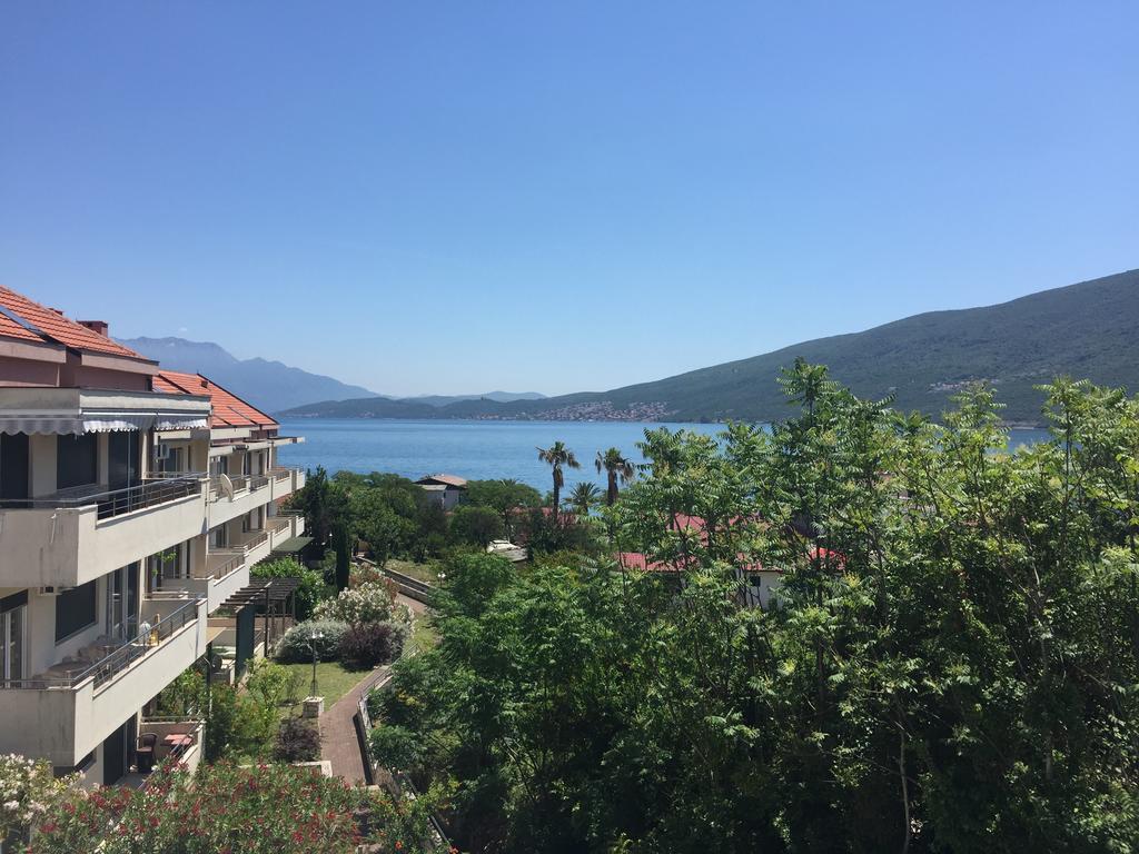 Villa Alla Bed And Breakfast Herceg Novi Exteriér fotografie
