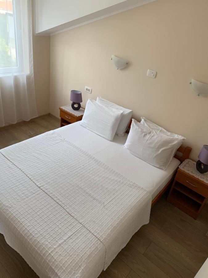 Villa Alla Bed And Breakfast Herceg Novi Exteriér fotografie